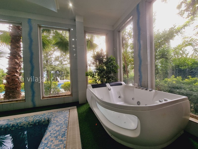 عکس شماره 780541 - اجاره ویلا استخر آبگرم در فومن - 