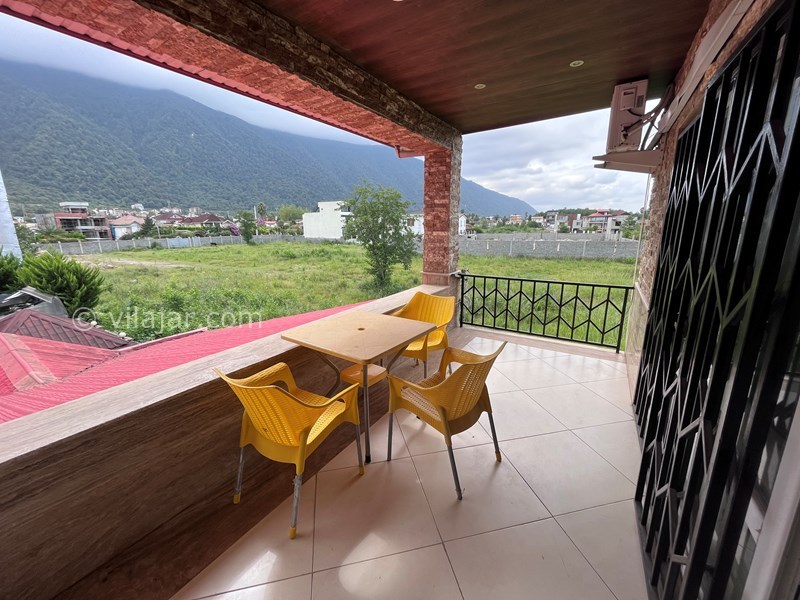 عکس شماره 784713 - ویلا بااستخر 4 فصل در نوشهر چلک - تراس شاه نشین با منظره بینظیر دهکده چلک