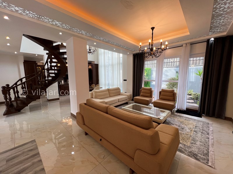 عکس شماره 789650 - ویلا رامسر با استخر آبگرم و بیلیارد - 