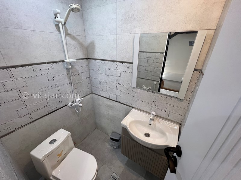 عکس شماره 793442 - ویلا در سرخرود با استخر سرپوشیده - سرویس بهداشتی عمومی نشیمن طبقه دوم