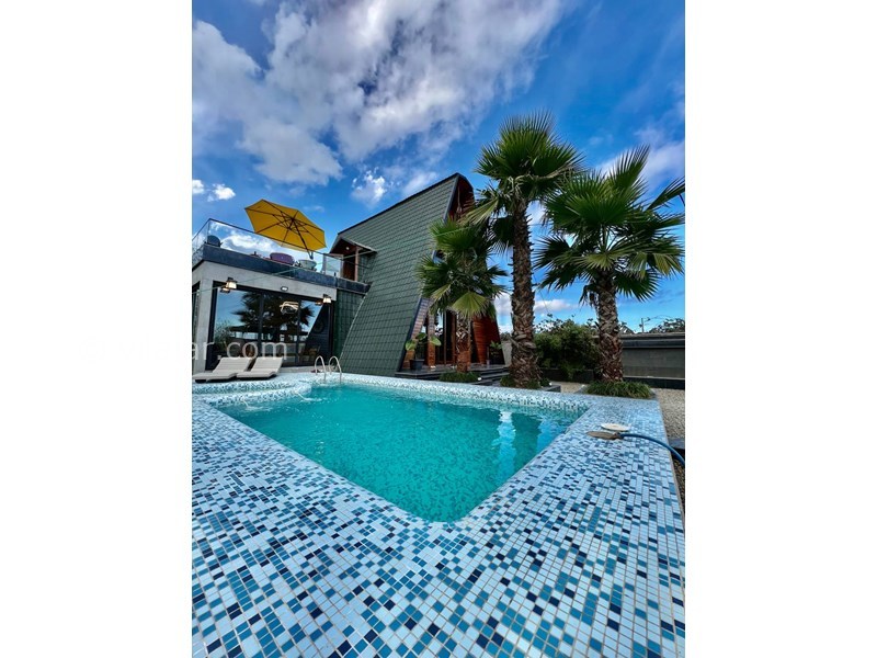 عکس شماره 794177 - کلبه چوبی استخر روباز نزدیک رامسر - عکس اصلی