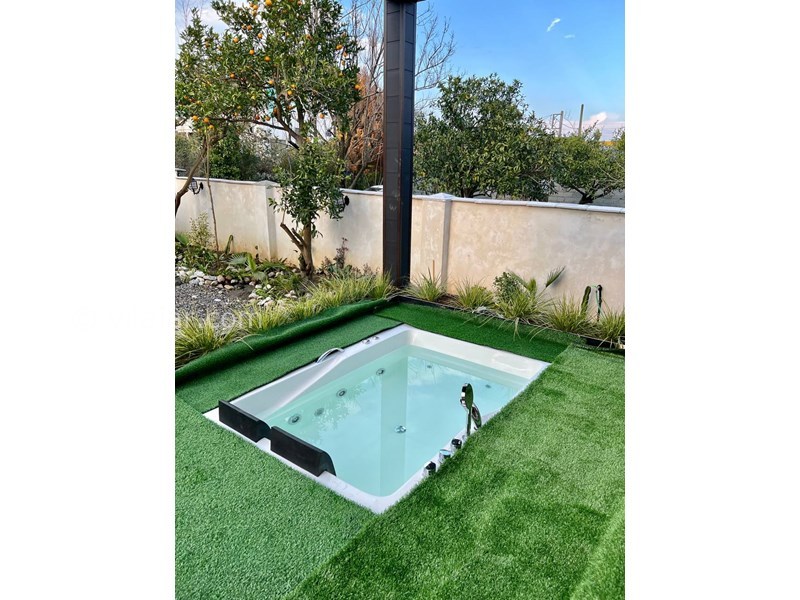 عکس شماره 796154 - اجاره ویلا چوبی با جکوزی رامسر - 