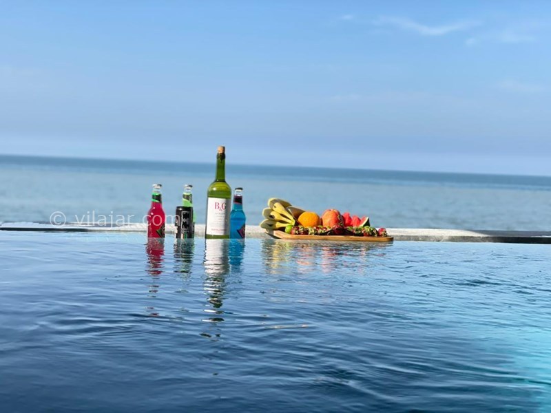 عکس شماره 799229 - ویلا با استخر آبگرم لب دریا رامسر - 