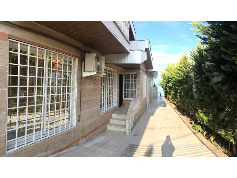 عکس شماره 799354 - ویلا ساحلی استخردار در نوشهر - 