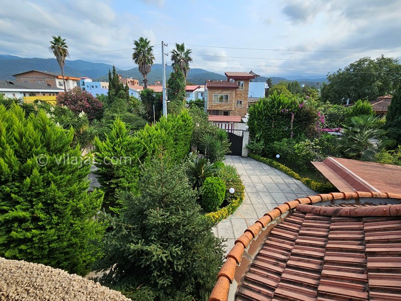 عکس شماره 800998 - ویلا استخر دار جنگلی در نوشهر - نما بالکن