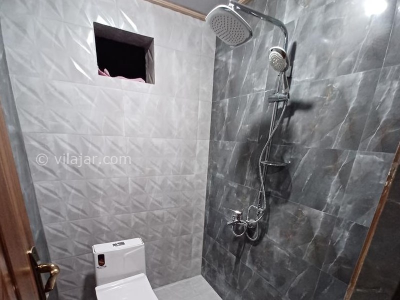 عکس شماره 811365 - کلبه چوبی با جکوزی در نور مازندران - 