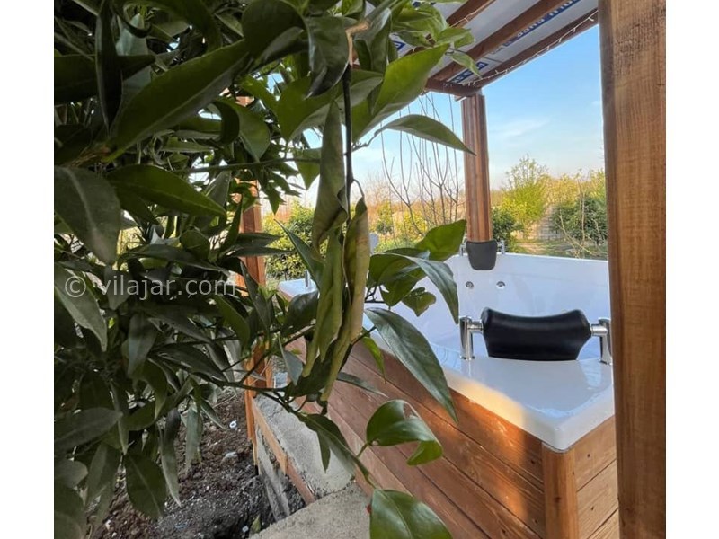 عکس شماره 811407 - کلبه چوبی با جکوزی در نور مازندران - 