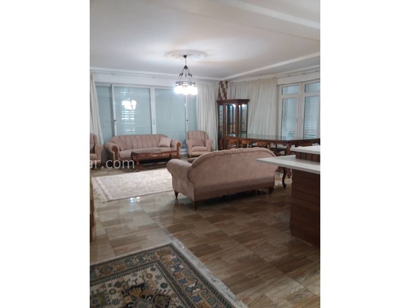 عکس شماره 811577 - اجاره ویلا استخردار لب دریا انزلی - 