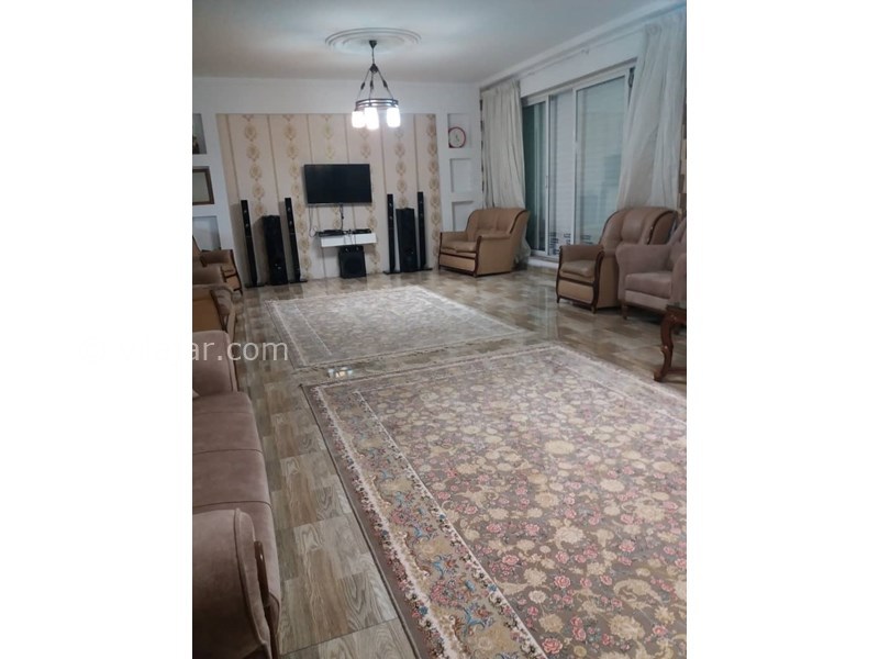 عکس شماره 811581 - اجاره ویلا استخردار لب دریا انزلی - 