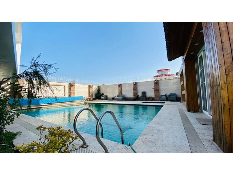 عکس شماره 811618 - ویلا در زیباکنار با استخر و بیلیارد - 