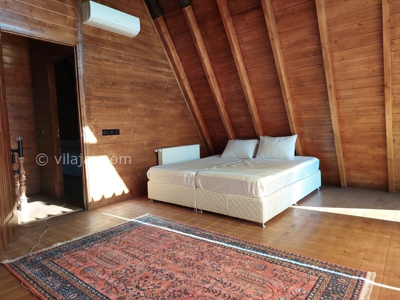 عکس شماره 812770 - کلبه چوبی در تنکابن با استخر روباز - 