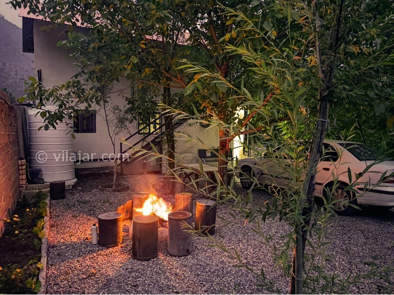 عکس شماره 820364 - اجاره اقامتگاه جنگلی پل سفید - حیاط در شب