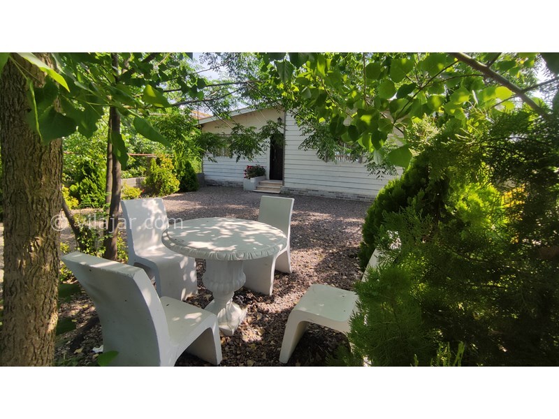 عکس شماره 826049 - اجاره ویلا در رودسر لب دریا - حیاط و میزو صندلی