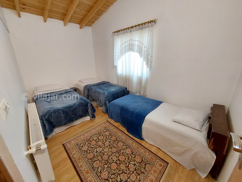 عکس شماره 826055 - اجاره ویلا در رودسر لب دریا - اتاق شمالی( رو به دریا)