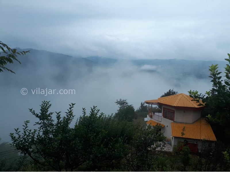 عکس شماره 828587 - اجاره اقامتگاه جنگلی نزدیک ساری - تصویر ویلا از داخل باغ ضلع شرقی