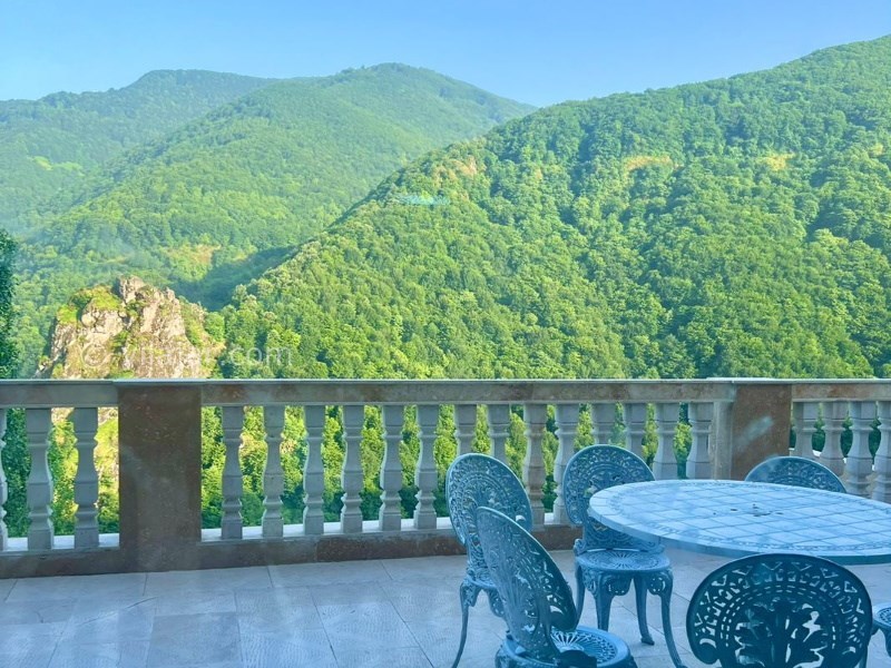 عکس شماره 831554 - ویلا با استخر روباز در گردنه حیران - 