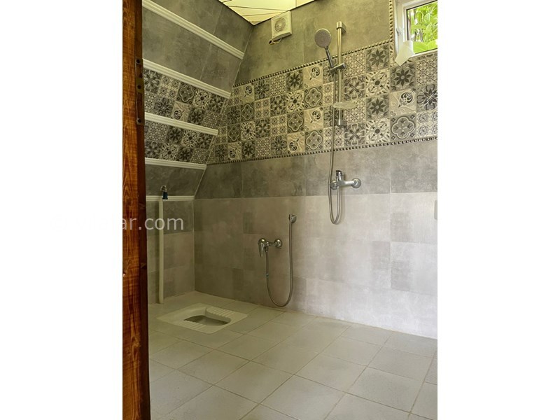 عکس شماره 831733 - کلبه چوبی استخردار نزدیک رامسر - 