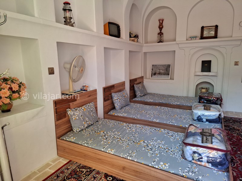 عکس شماره 837117 - اقامتگاه بومگردی دیار نون نجف آباد - اتاق سه تخته ارغوان