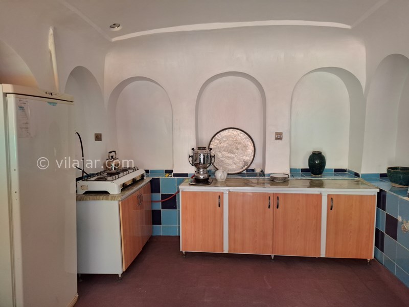 عکس شماره 837151 - اقامتگاه بومگردی دیار نون نجف آباد - آشپزخانه با تمامی امکانات آشپزی به صورت اشتراکی