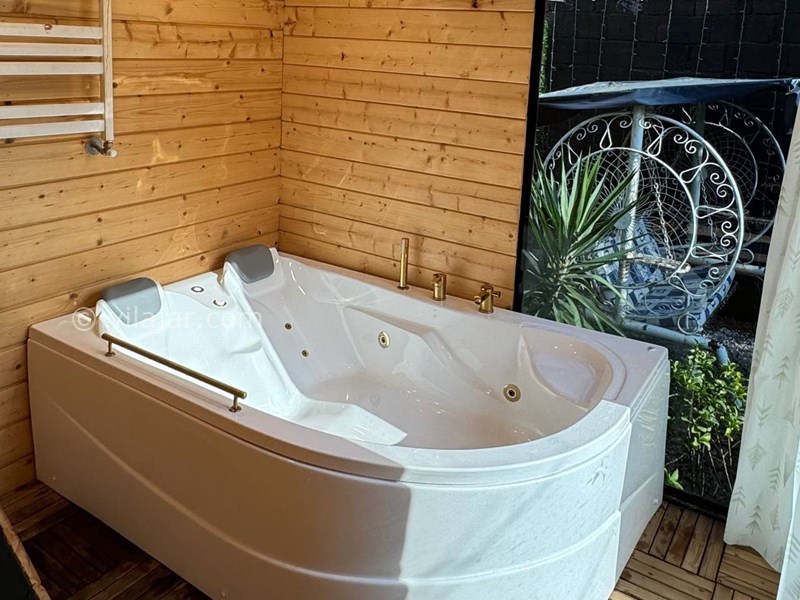 عکس شماره 840419 - اجاره کلبه چوبی با جکوزی رامسر - 