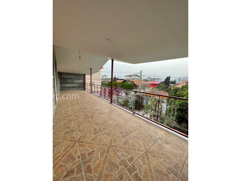 عکس شماره 850266 - اجاره ویلا نزدیک ساحل در تنکابن - نماازبالکن بالا