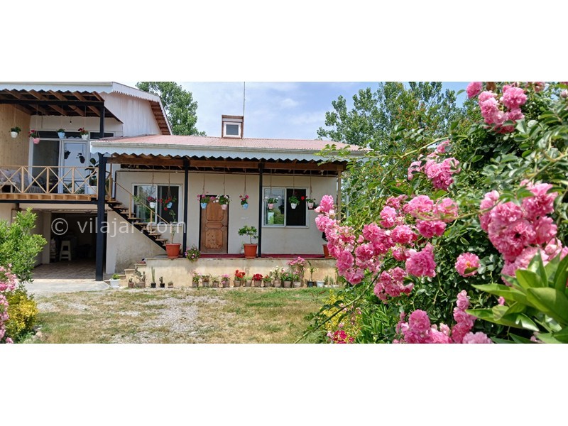 عکس شماره 869462 - اجاره ویلا در خمام گیلان - نمای ویلا از داخل حیاط