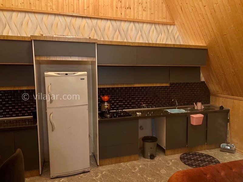 عکس شماره 869696 - کلبه سوئیسی چوبی نزدیک نور لاویج -