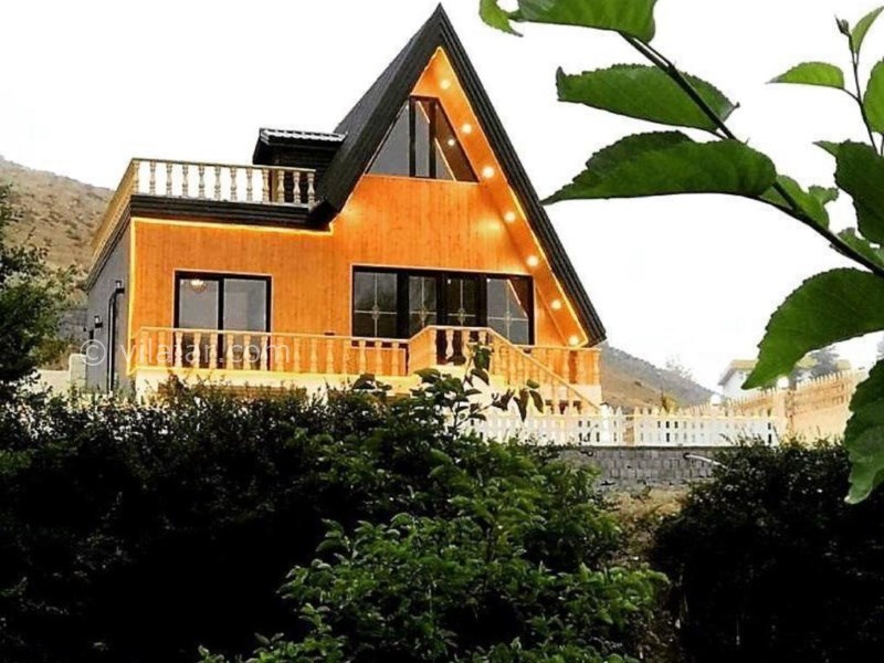 عکس شماره 869702 - کلبه سوئیسی چوبی نزدیک نور لاویج -