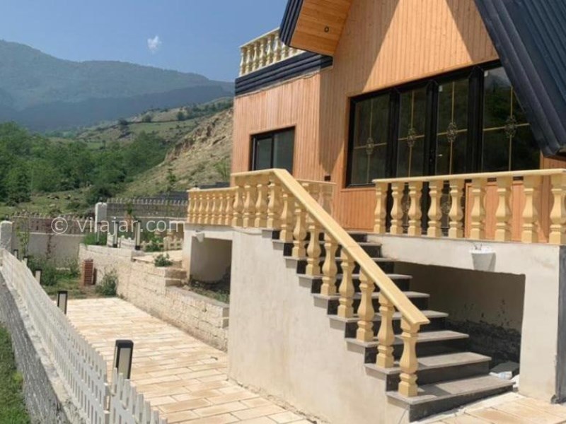 عکس شماره 869703 - کلبه سوئیسی چوبی نزدیک نور لاویج -