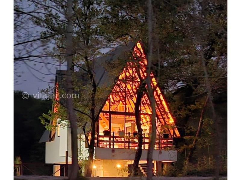 عکس شماره 869711 - کلبه سوئیسی چوبی نزدیک نور لاویج - 