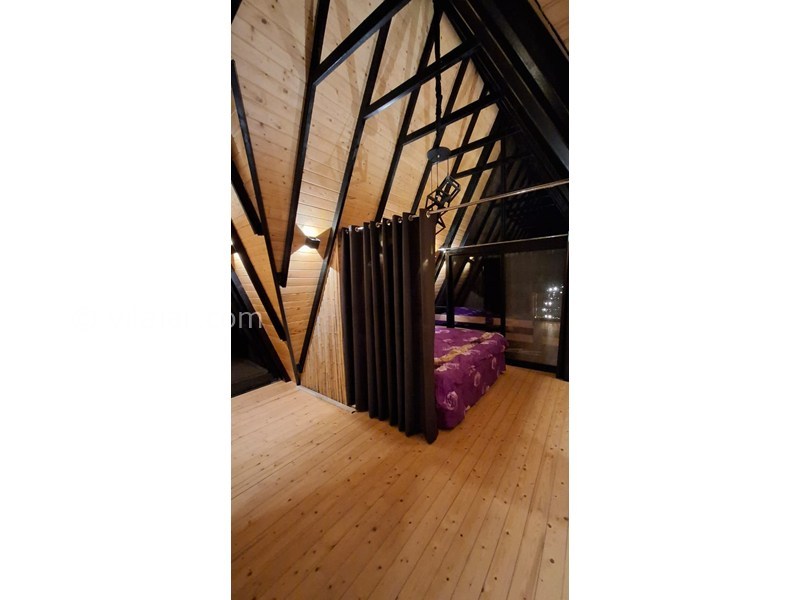 عکس شماره 869732 - کلبه سوئیسی چوبی نزدیک نور لاویج - 