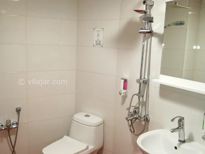 عکس شماره 882073 - اقامتگاه خانه باغ ایرانی شیراز - سرویس بهداشتی اتاق شاملو