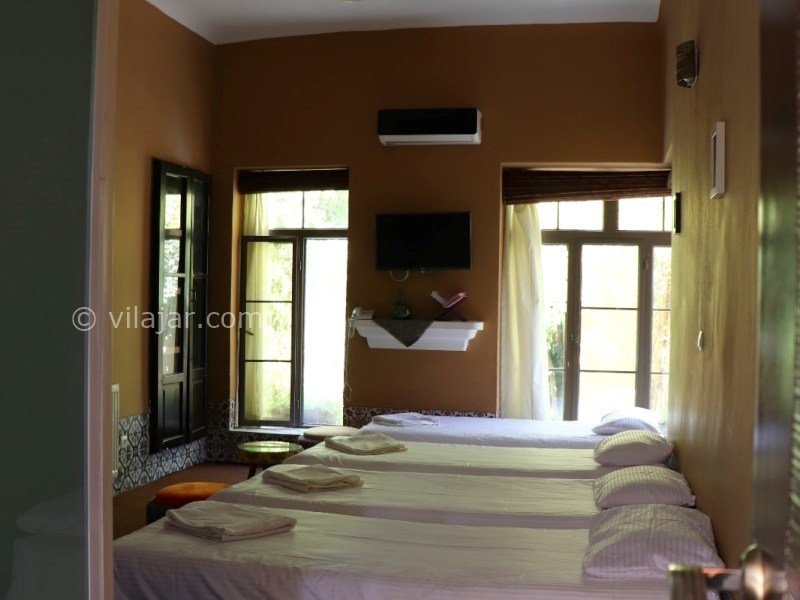 عکس شماره 882090 - اقامتگاه خانه باغ ایرانی شیراز - اتاق صدرالدین محلاتی