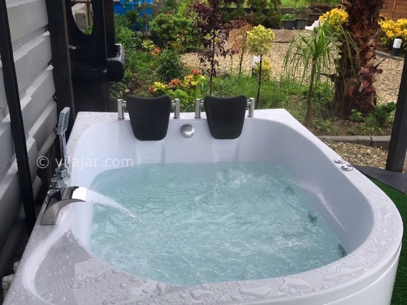 عکس شماره 882988 - کلبه با جکوزی در هچیرود نزدیک متل قو - 