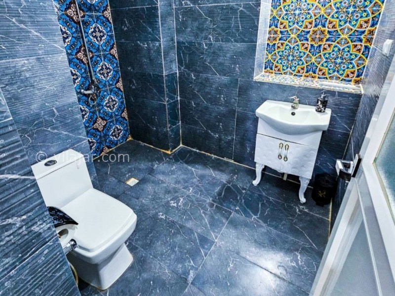 عکس شماره 887426 - اقامتگاه بومگردی عمارت سرهنگ - سرویس بهداشتی اتاق سپهسالار