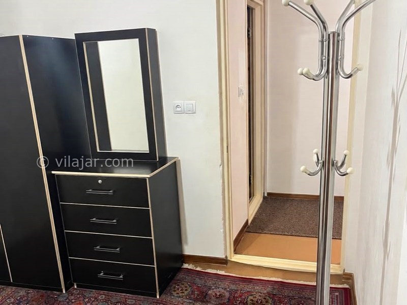 عکس شماره 903560 - اجاره ویلا باغ در سامان شهرکرد - اتاق خواب میز آرایش ودراور